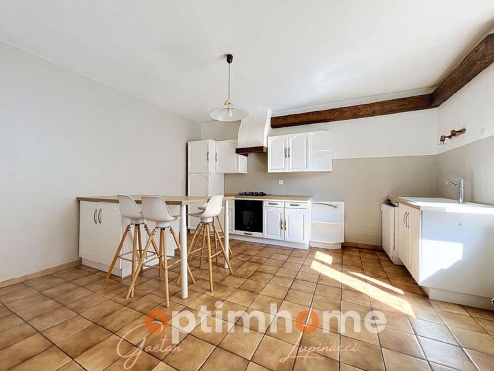 CLOUANGE  Grande maison familiale de 168 m² à deux pas du centre-ville !