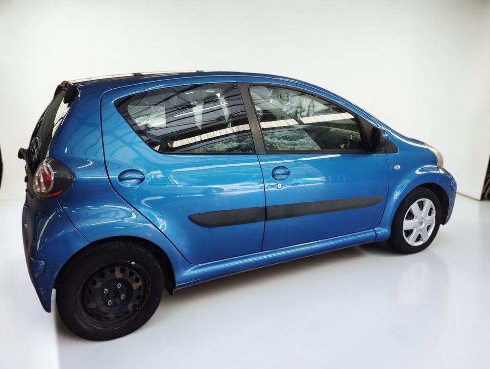 Aygo 1.0 VVT-I 68 CONFORT 5P 2010 occasion 06640 Saint-Jeannet