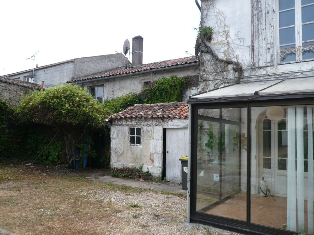 ? MAISON A VENDRE COGNAC QUARTIER LA GARE ?