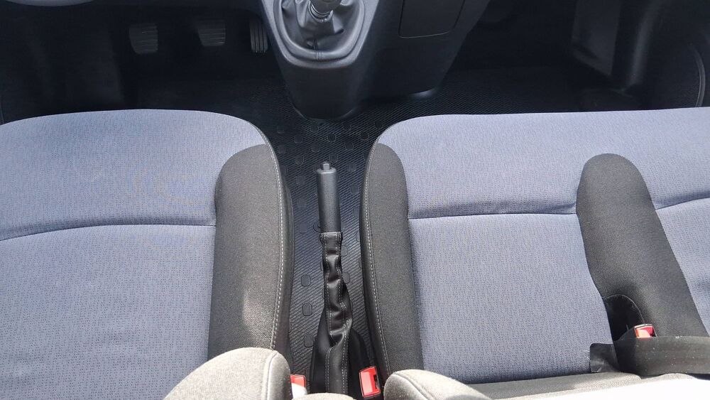Divers Combi 1.6 CDTi BiTurbo 125 Pack Clim + 2017 occasion 29500 Ergue Gaberic
