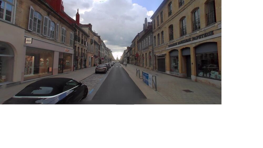   Local Commercial au coeur de Pontarlier 
