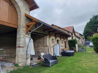  Maison à vendre 10 pièces 220 m²