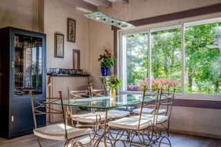  Propriété/château à vendre 8 pièces 335 m²