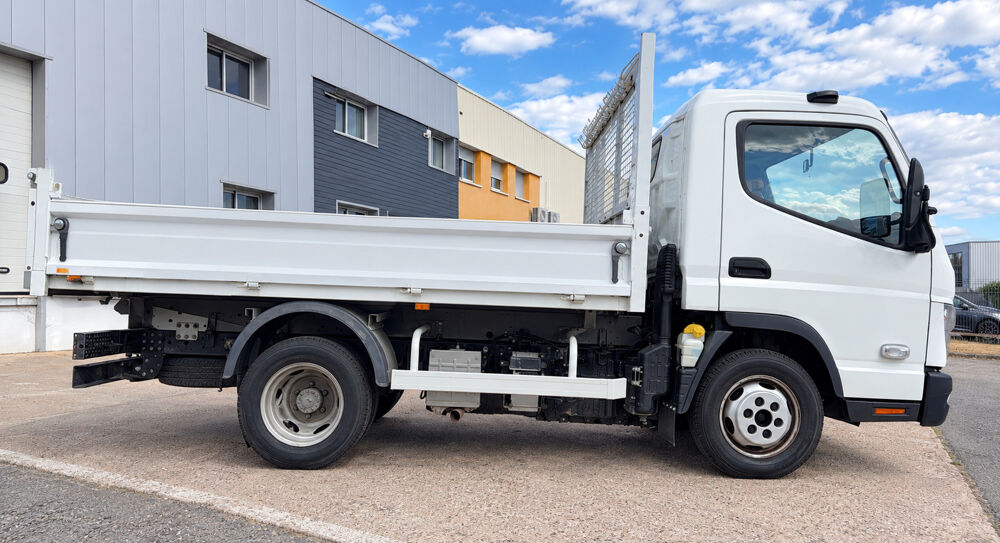 Canter Fuso Chassis Benne 1.9D 150 . 2022 occasion 45000 Orleans