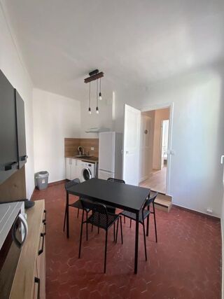  Appartement à louer 1 pièce 14 m²
