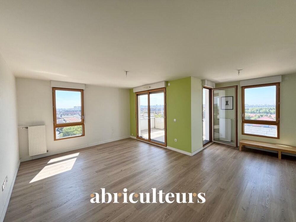 Appartement de caractère de 119 m² avec balcon et terrasse dans un Immeuble darchitecte à la vente à Aubervilliers (93300)