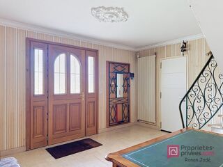 Vente Maison Maison Sautron 8 pièce(s) 172 m2 Sautron