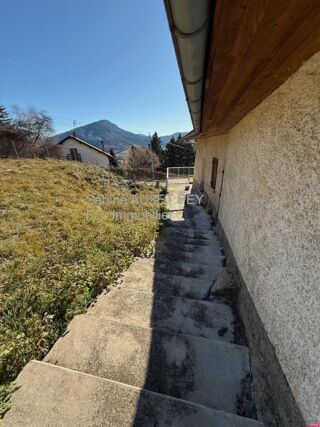  Maison � vendre 6 pi�ces 250 m�