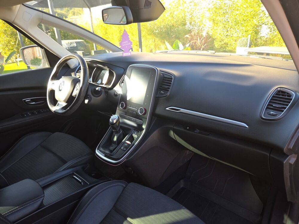 Sc&eacute;nic 1.6 dCi 130 Intens 2017 occasion 83120 Sainte Maxime