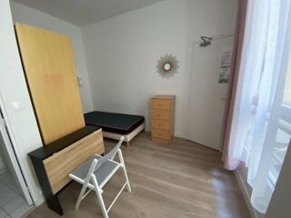  Appartement à louer 1 pièce 14 m²