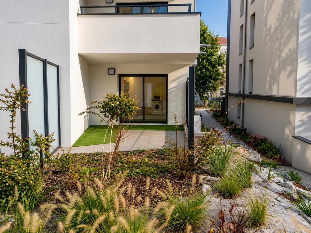 Vente Appartement Clermont-Ferrand, Allées Blatin – T1 récent terrasse et jardin Clermont ferrand
