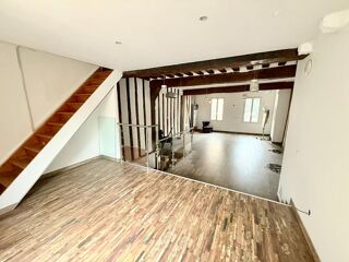  Immeuble à vendre 10 pièces 250 m²