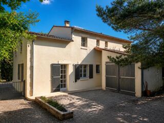  Maison à vendre 9 pièces 200 m²