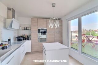  Duplex/triplex à vendre 4 pièces 90 m²