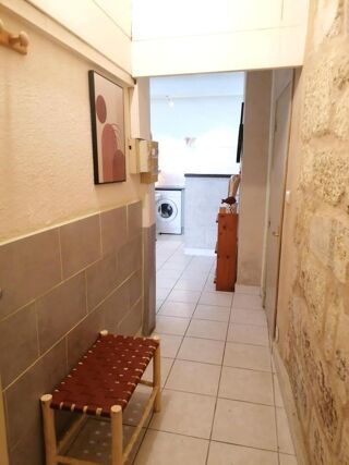  Appartement à louer 1 pièce 50 m²