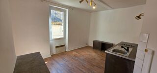  Immeuble � vendre 6 pi�ces 108 m�