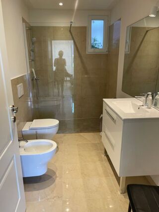  Appartement à louer 1 pièce 38 m²