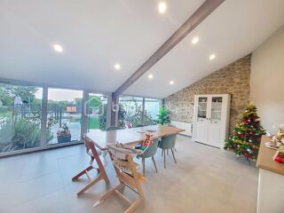  Maison à vendre 7 pièces 192 m²