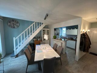  Maison � vendre 10 pi�ces 236 m�