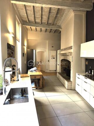  Appartement � vendre 6 pi�ces 212 m�