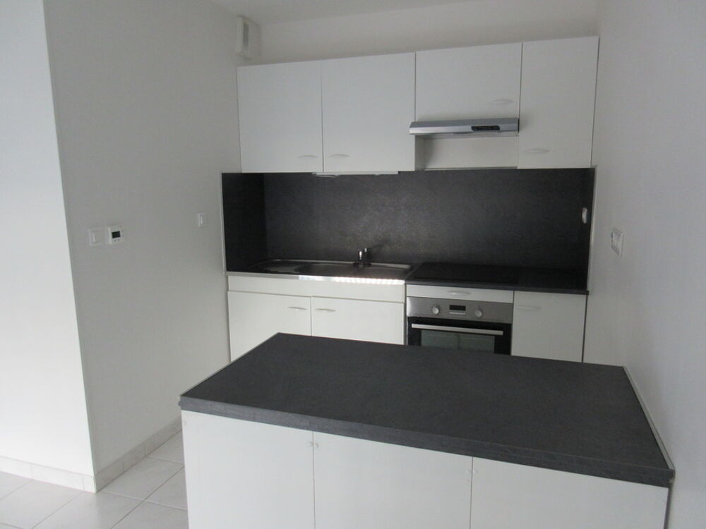 Location Appartement LOCATION T2 ONET LE CHATEAU SANS FRAIS D'AGENCE Onet le chateau