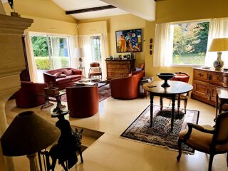  Maison � vendre 11 pi�ces 359 m�