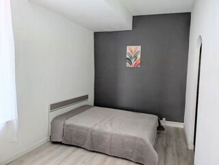  Appartement à louer 2 pièces 44 m²