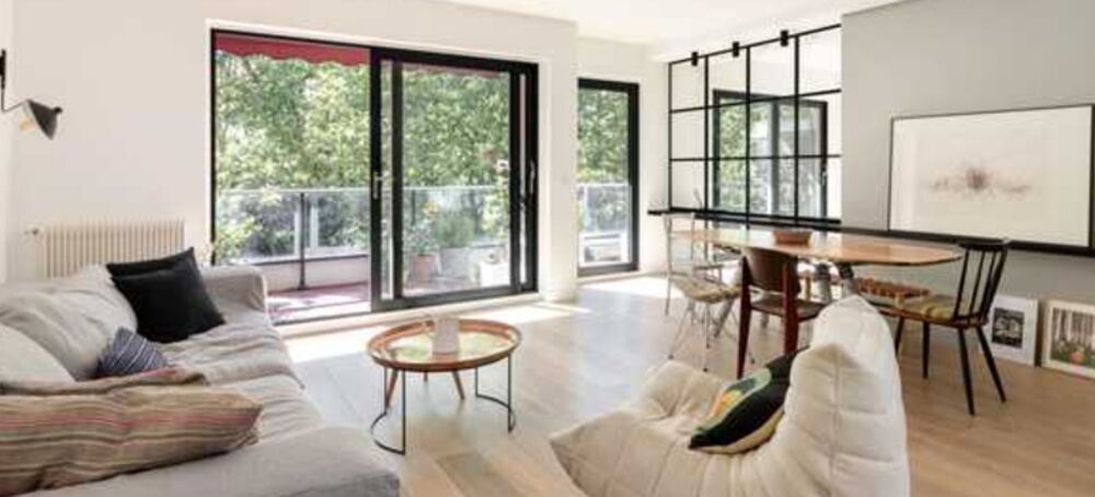 Dpt Rhône (69), à vendre CHARBONNIERES LES BAINS appartement T5 de 126,75 m²