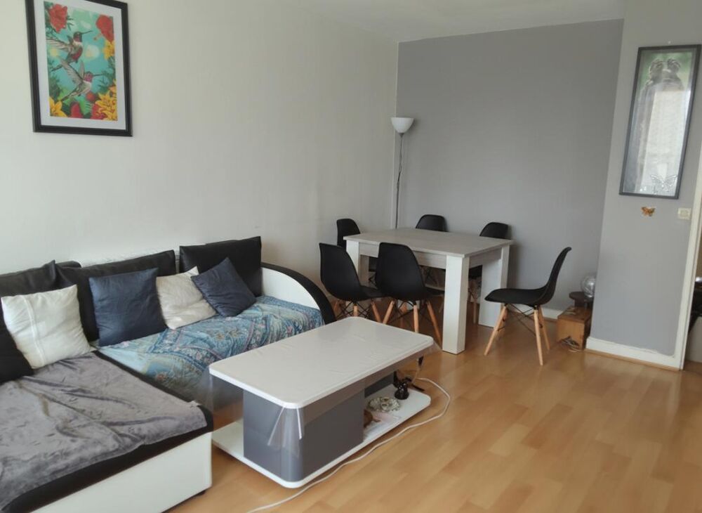 Vente Appartement Appartement Villeneuve Saint Georges 3 pièces de 66 m2 + une cave en rez-de-chaussée Villeneuve saint georges