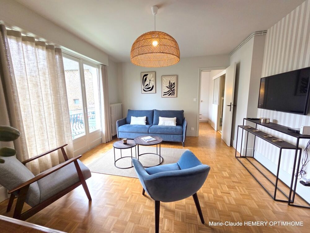 Dinard, Marché, au calme, T2 rénové de 38m² avec grand balcon et cave. Plages et commerces à pied