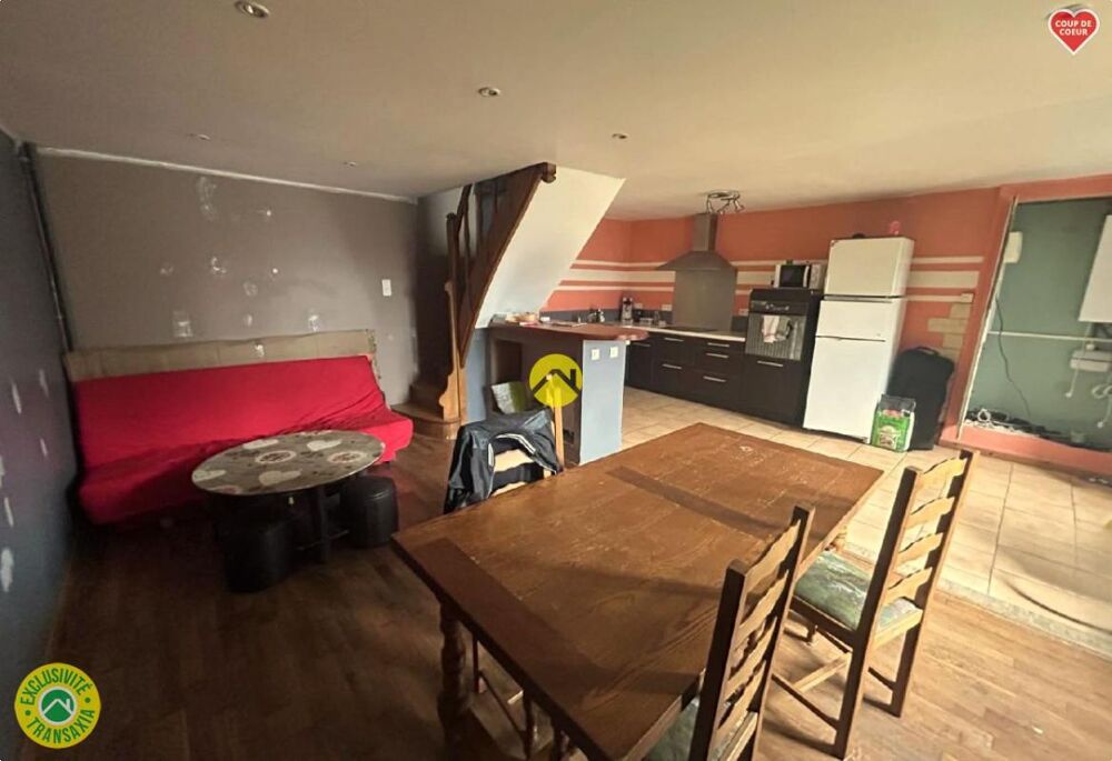 Maison mitoyenne d'un côté