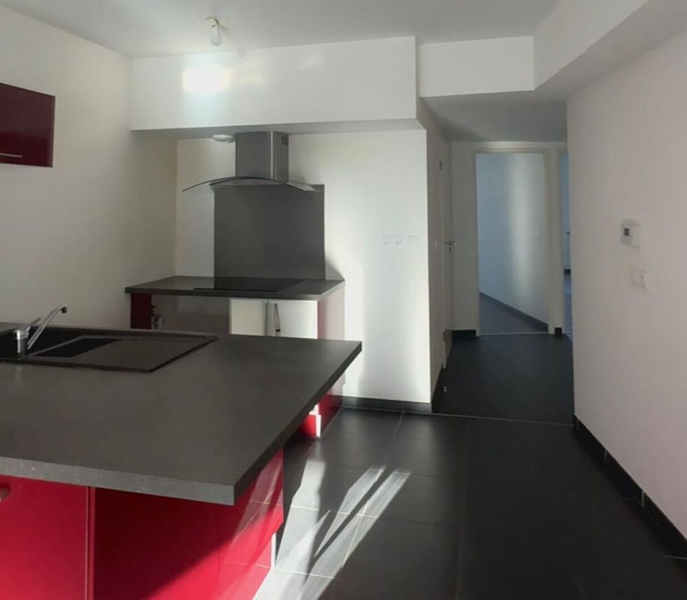 Anglet central 3 pièce(s) 65 m2 + terrasses/loggias + pkg intérieur