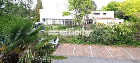 Locaux/Biens immobiliers 1570000 78180 Montigny le bretonneux