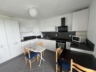  Appartement à louer 2 pièces 53 m²