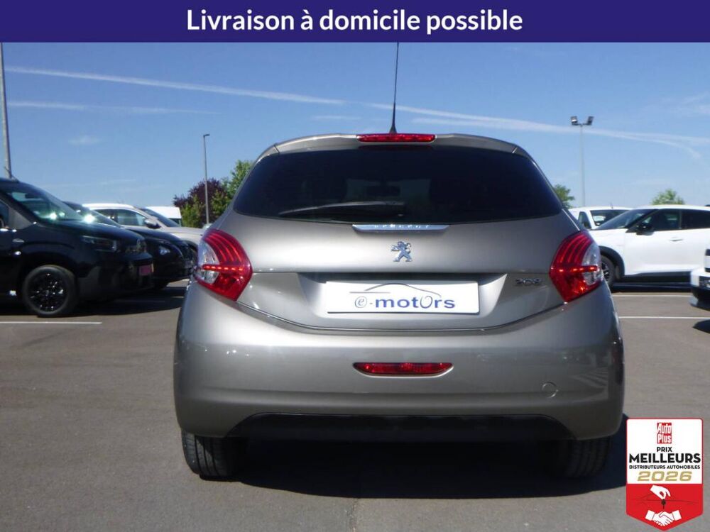 208 PureTech 82 Active 2013 occasion 10150 Lavau