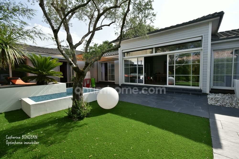 Maison à vendre 6 pièces 250 m2 prestations de qualité à BLANQUEFORT (33)