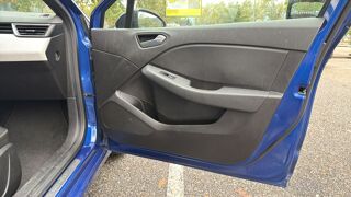 Clio V 1.6 E-Tech 140 Hybrid 91 Limited - Automatique 2021 occasion 73000 Chambery