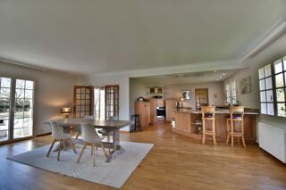  Maison � vendre 9 pi�ces 290 m�