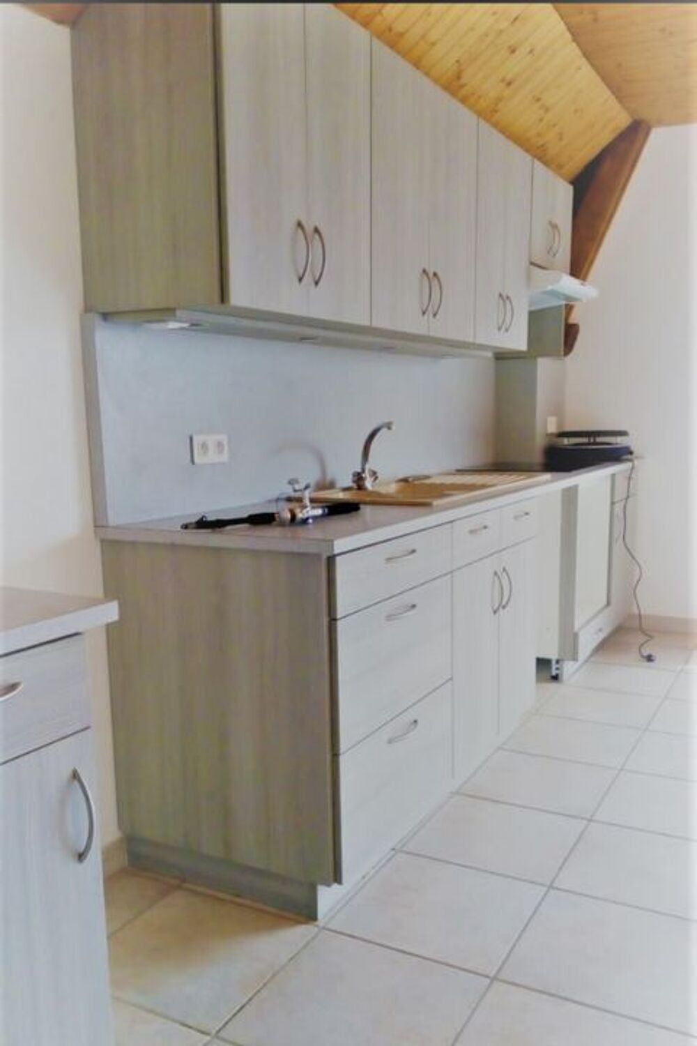 Location Appartement Appartement de 80m2 à louer sur Drumettaz-Clarafond Drumettaz clarafond