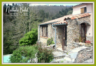  Maison  vendre 9 pices 260 m