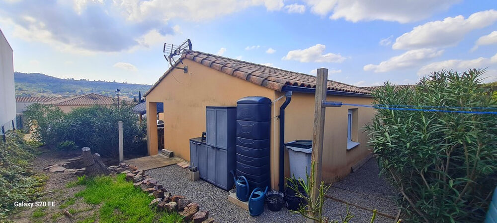 Villa de plain-pied de 91m² sur 398m² de terrain