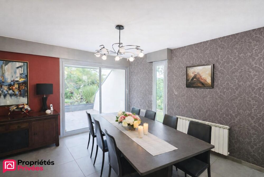 Vente Maison Maison d'Architecte à proximité de Saint-Hilaire-du-Harcouët,  9 pièce(s) 229 m2 Saint hilaire du harcouet
