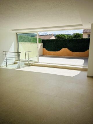  Maison à louer 5 pièces 104 m²