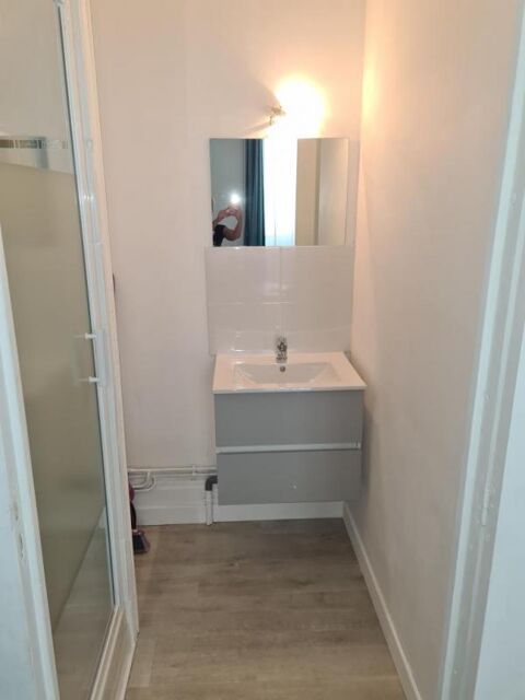  Appartement  louer 1 pice 18 m Vichy