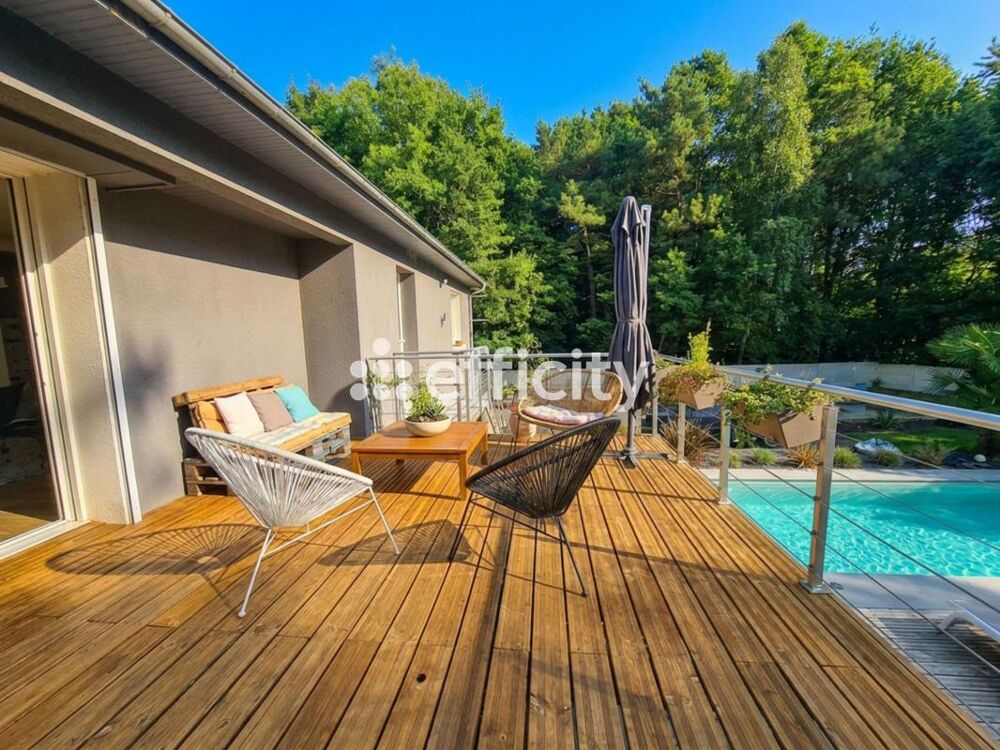 Maison 7 pièces 163 m² · à Rennes · 163 m² · 665 600 €
