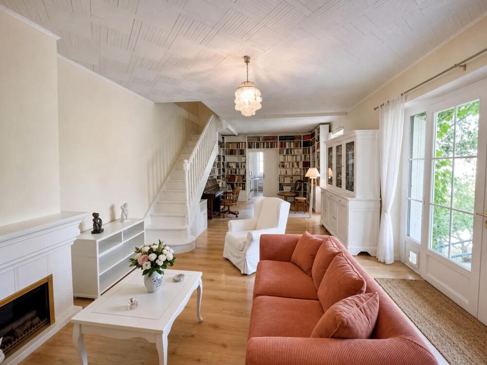 Maison de 6 pièces de 140 m² à entre Cahors et st Cirq Lapopie