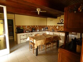  Maison � vendre 6 pi�ces 201 m�