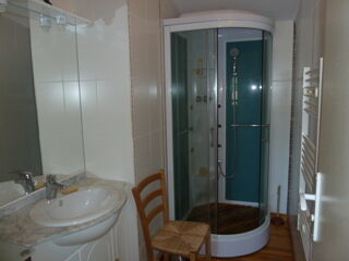  Appartement à louer 3 pièces 57 m²