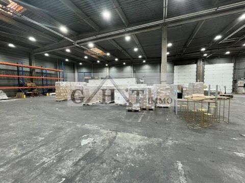   LOCAL D'ACTIVITÉS DE 1608 M² À LOUER À GONESSE 