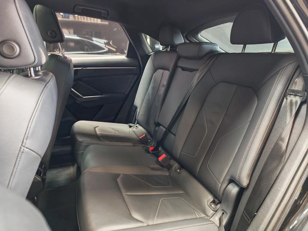 Q3 35 TFSI S line 2024 occasion 06700 Saint Laurent Du Var